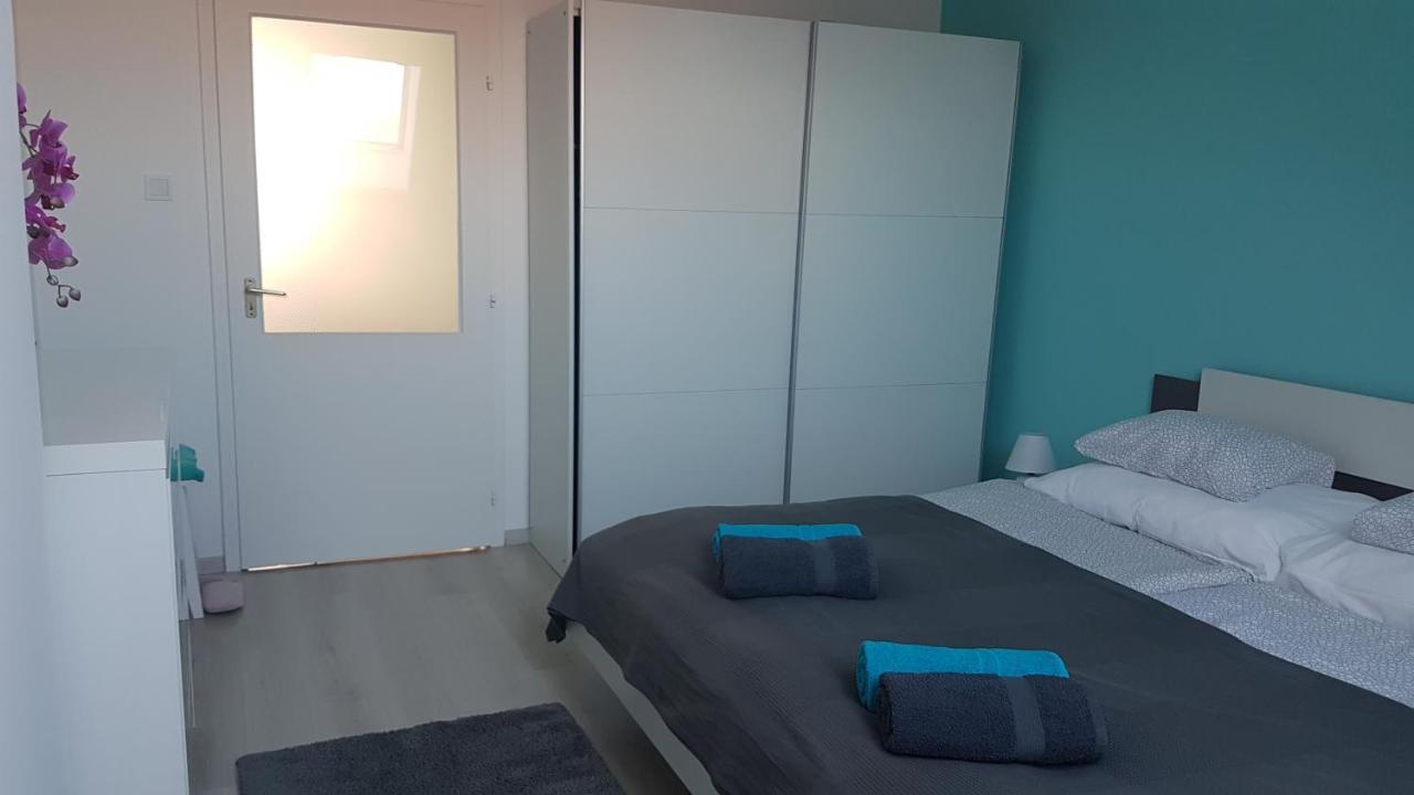 Promenad Apartman Mohacs Bagian luar foto